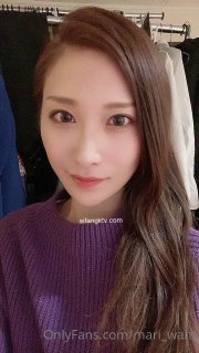 2024年4月新作，人气大神，【狮子座】最新约的学妹生 非常嫩，用剪刀在妹子牛仔裤裆部剪了个大洞