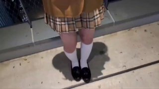 丰满的身体做爱和扫除乳交